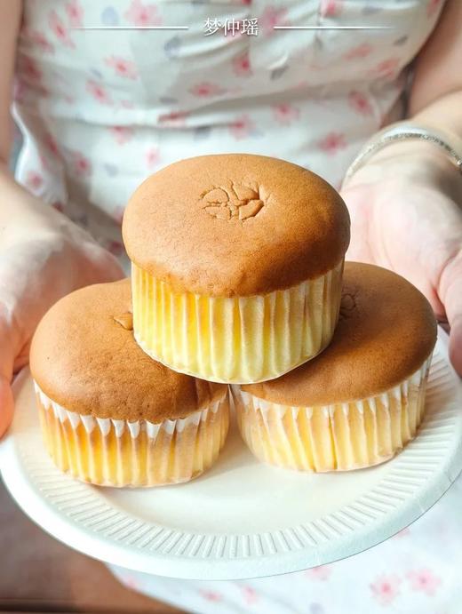 【梦仲瑶云朵舒芙蕾蛋糕400g*2袋】轻轻咬一口，空气感在舌尖融化~蓬松、绵软、duang duang的触感，治愈所有不开心WD 商品图0