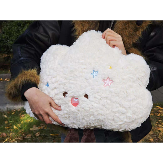 云朵靠垫沙发客厅床上毛绒玩偶公仔抱枕-纪念日百货门店同款168194726 商品图3