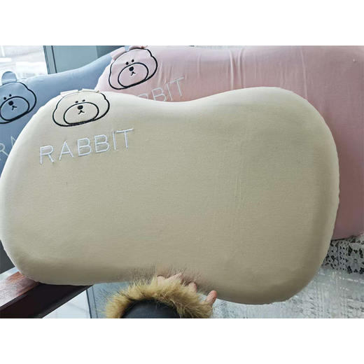 针织兔子猫肚护颈椎午睡枕专用学生男女肚皮低枕头睡觉枕猫肚枕-纪念日百货门店同款168194793 商品图1