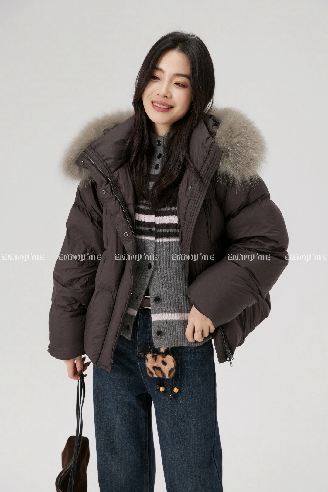 【门店同款】ENJOY冬季“暖冬软糖”连帽狐狸毛羽绒服 167695393