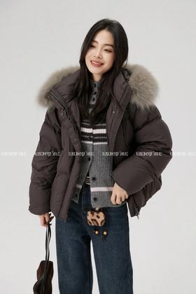 【门店同款】ENJOY冬季“暖冬软糖”连帽狐狸毛羽绒服 167695393