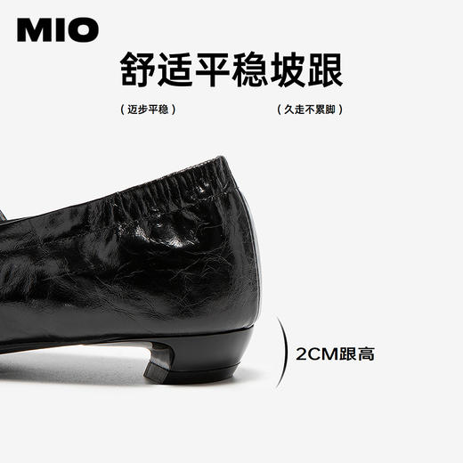MIO米奥女鞋法式尖头褶皱2026春季新款低跟一字带玛丽珍粗跟单鞋M261426651 商品图4