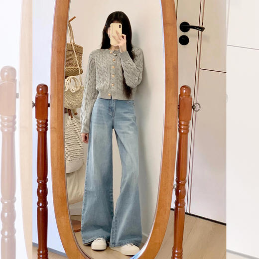 <曾小咸推荐>新品特价秒杀 卖完下架不再补 复古水洗微喇牛仔裤 日常169 特价89.99  ！！【预售款，预计3-15天发货】 商品图0