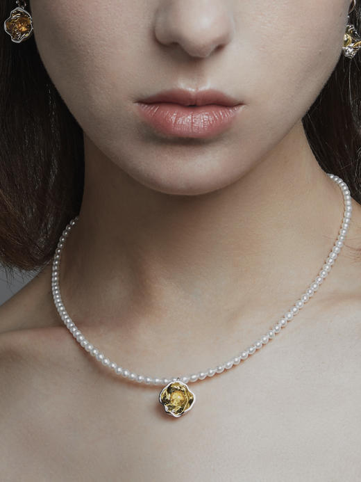 APPLOGUE｜NA2510 光之琥珀珍珠项链 [ 黄 ] 商品图1