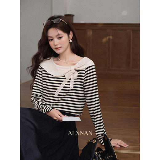 鹿向南「奥利奥奶盖」黑白条纹长袖T恤女秋新款法式显瘦正肩上衣L559112-1 商品图3