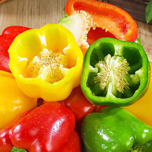 新鲜三色彩椒红黄绿三拼可生吃新鲜沙拉蔬菜现摘现发色泽鲜艳汁水充盈个大饱满亦蔬亦果健身达人独爱 商品图5