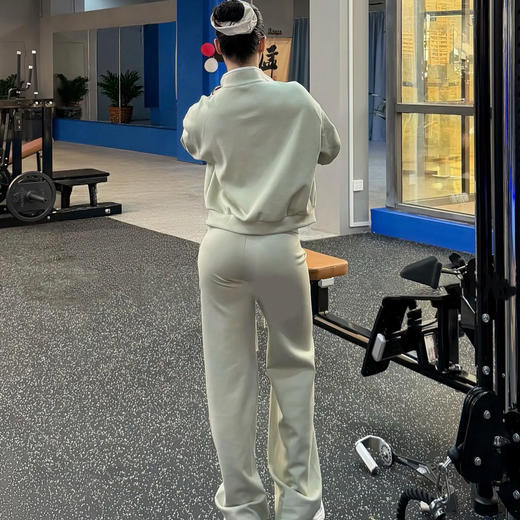 跃牌【禅语梵心】撞色立领拉链运动外套女宽松健身服卫衣休闲瑜伽服上衣WT3555 商品图3