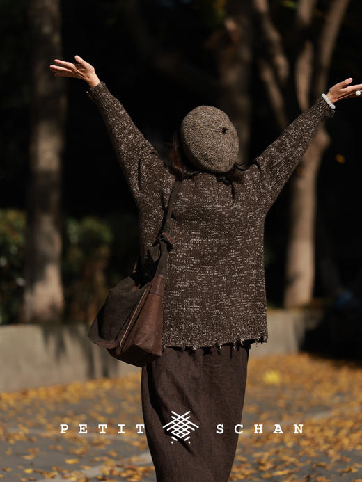 PETIT SCHAN小闪 CLO#993 talk to oneself 碎碎念 牦牛绒手纺纱纯手编破边外套 商品图1