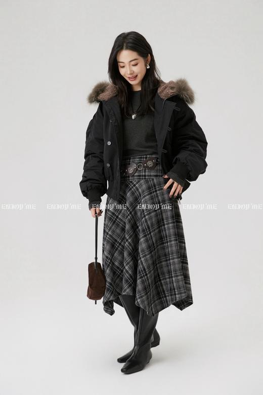 【门店同款】ENJOY冬季“暖冬知性”貉子毛领短款羽绒服 168143849 商品图12