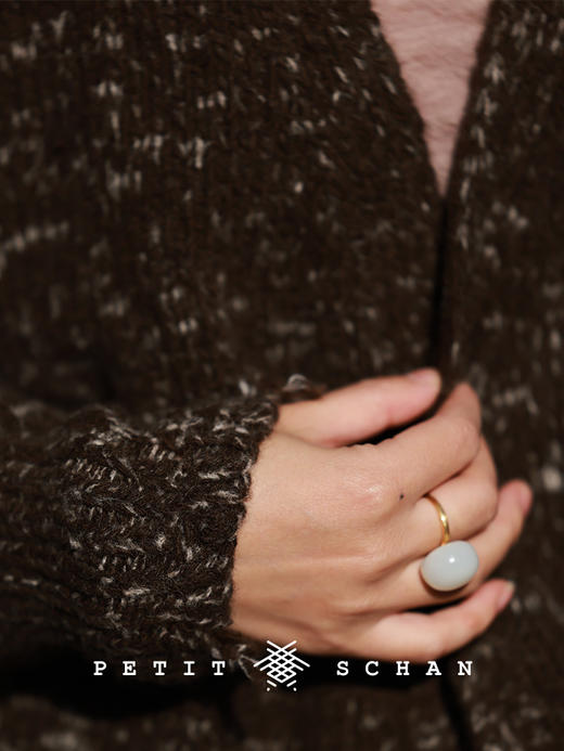 PETIT SCHAN小闪 CLO#993 talk to oneself 碎碎念 牦牛绒手纺纱纯手编破边外套 商品图4