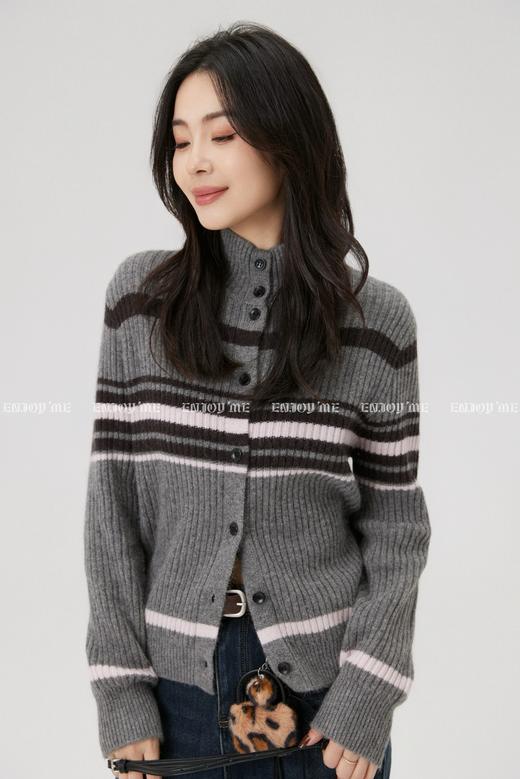 【门店同款】ENJOY冬季“暖冬知性”立领条纹开衫 168099690 商品图5