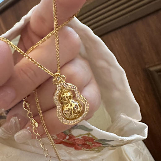 【吉瑞·卷草纹葫芦纯银项链】敦煌轻奢s925纯银国风项链 新款可转动如意葫芦纯银锁骨项链 商品图0