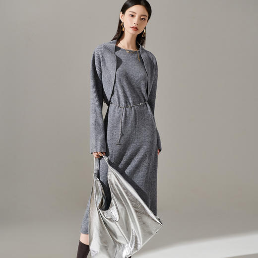 剩S 芳外 100%羊毛针织开衫+羊毛背心裙套装 两件套1659 商品图3