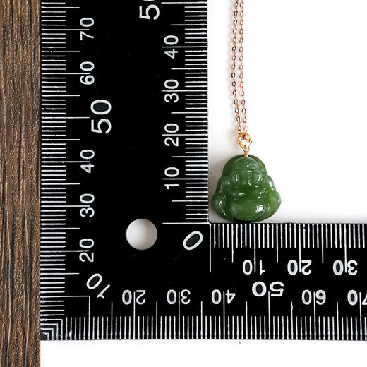 【天然正品】AU750黄金镶天然无黑点佛公造型和田玉碧玉吊坠项链21.3*15.8*6.3MM 皆取最大值）女士 021225NJM03特价：188 商品图2
