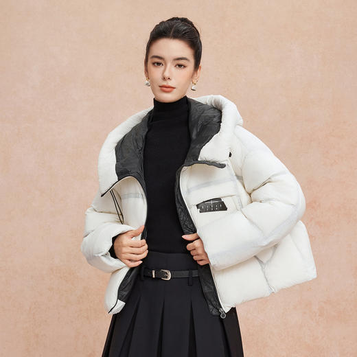 QR005斯尔丽2025新款轻盈感休闲双层朦胧效果设计感时尚减龄短款羽绒服 商品图7