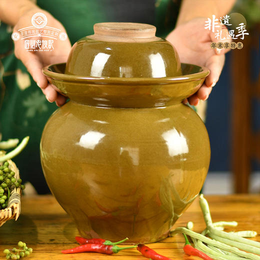 #非遗礼遇季#【荣县土陶：泡菜坛】成都手作非遗土陶腌菜罐 正宗四川泡菜坛子家用老式陶瓷酸菜缸 青釉/无釉多种尺寸可选 带内盖防生花密封土陶罐 【非物质文化遗产】清仓活动售完即止 商品图6