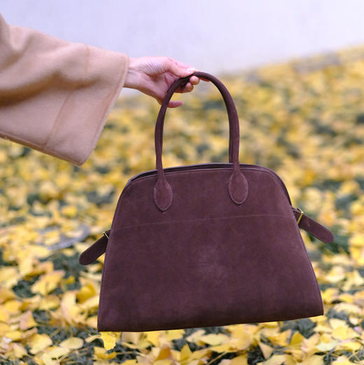 【奕虹定制，7天发货】静奢标杆RowMargau*15磨砂牛皮托特包~定制磨砂头层牛皮复刻YB柔中带韧!十年皮匠手工打磨 五金油边细节不输大千元品质!大容量又能装巨实用! 商品图2