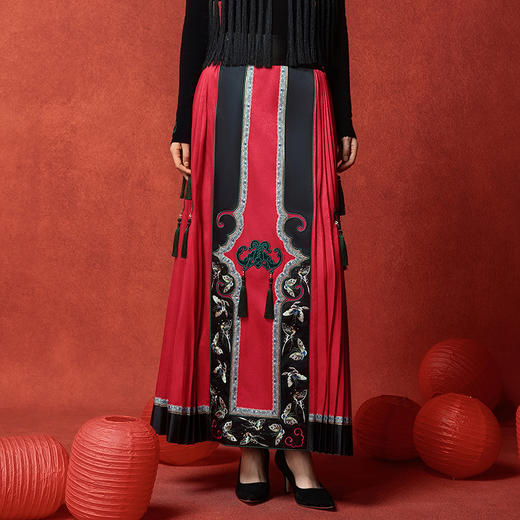 【林栖设计小店】恭王府联名|马面裙马上有福绣花2026早春新款半身裙女1961229 商品图9