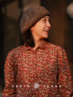 PETIT SCHAN小闪 CLO#661 Fading flower 闻花落 日本进口纯棉细条纹灯芯绒小碎花圆领衬衫