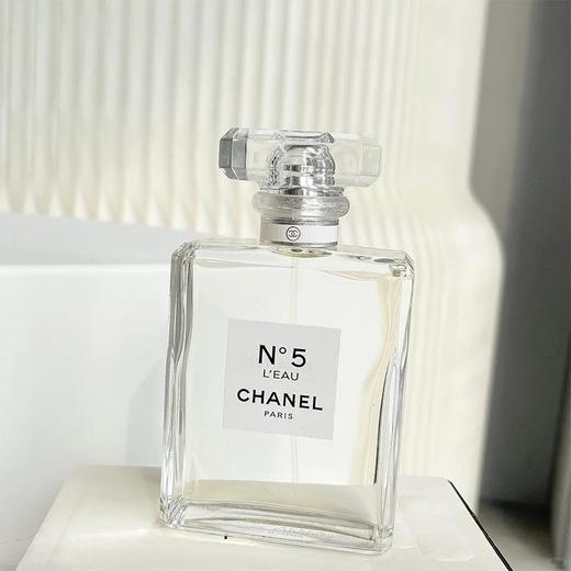 【送礼袋】CHANEL/香奈儿五号之水N5淡香 香水100ml+香奈儿双头唇釉唇蜜小样2ml+1.5ml 香港直邮 商品图4
