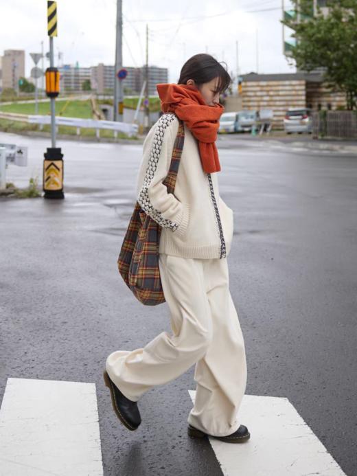 步履不停/5D43182C/廓形防风高包容度垂感分割气球裤 商品图3