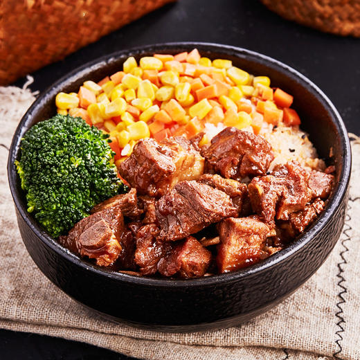 顺鑫掌鲜·红烧排骨，12袋组合，顺鑫精选优质排骨，低脂低盐健康配方，多味香辛料调制，提鲜，红烧入味，色泽红润，肉多骨少，酱香浓郁，酥软脱骨，解馋下饭D 商品图4