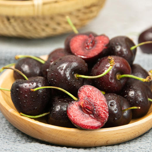 智利车厘子礼盒 顺丰空运 新鲜多汁 商品图4