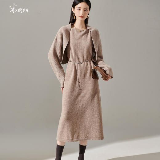 剩S 芳外 100%羊毛针织开衫+羊毛背心裙套装 两件套1659 商品图5