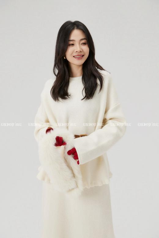 【门店同款】ENJOY冬季“暖冬软糖”软糯木耳边针织上衣 167993294 商品图8