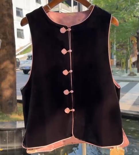 Famecoco范可儿秋冬款新中式马夹FAD8CA204 商品图0