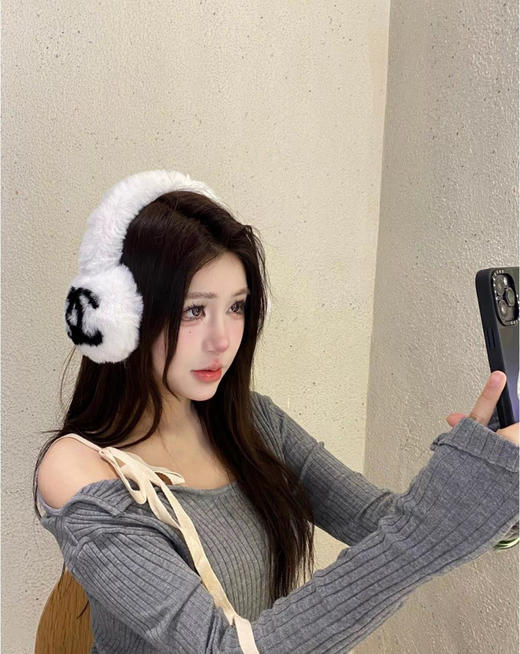 原价200多小香家保暖耳罩 商品图1