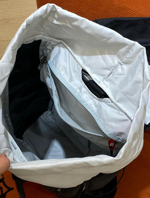 20L户外双肩包书包 商品图6