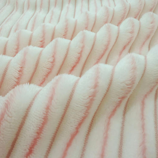 【品牌直发】加倍生活 300G双面阳离子提花工艺球毯 花缀柔绒系列 6色可选 毛毯毯子 商品图5