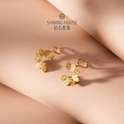 【计价黄金】【现货】钻石世家  西西里系列 5G意大利手工编织工艺黄金 足金黄金耳环【黄金产品不支持7天无理由退换货（3天内发货）】（约2.9克） 商品图7