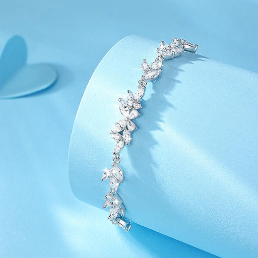 卡蒂罗/KADER 紫藤物语手链 满钻甜蜜首饰 浪漫优雅生日礼纪念日闺蜜礼赠 闪闪蝶舞闪耀银河原创设计 商品图5