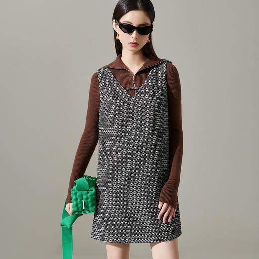 剩M/L 芳外2025时尚气质无袖连衣裙v领针织搭配宽松背心一步裙女士1515 商品图2