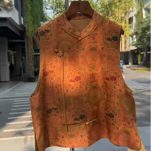 Famecoco范可儿秋冬款新中式马夹FAD8CA206 商品图0