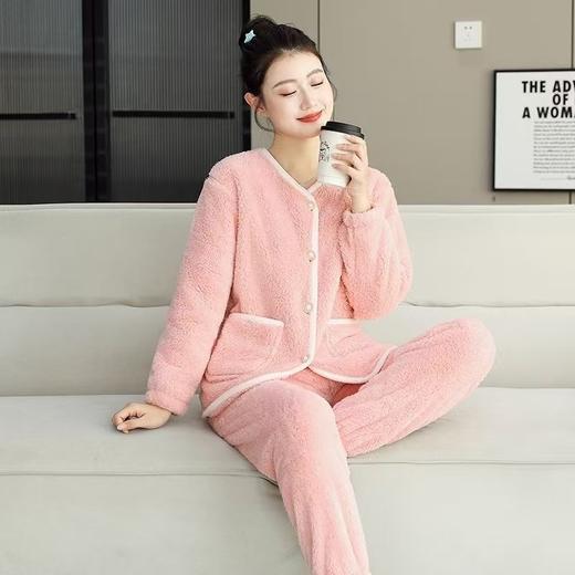 2024年新款睡衣可外穿女秋冬季小香风珊瑚绒加厚加绒宽松家居居服 商品图0