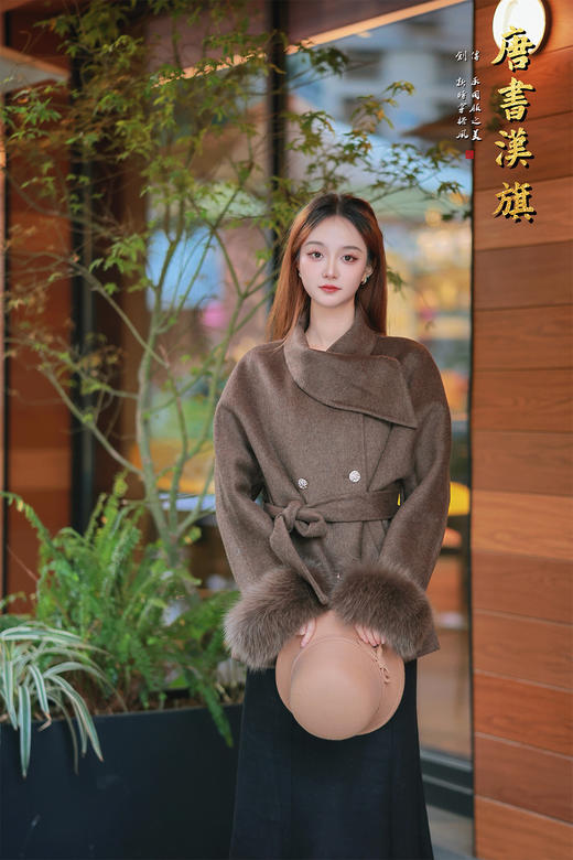 【摩卡外套】澳洲超细羊毛围领设计收腰保暖轻薄亲肤舒适摩卡棕毛袖短款大衣 商品图2