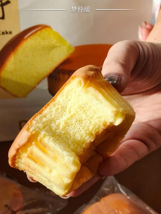【梦仲瑶云朵舒芙蕾蛋糕400g*2袋】轻轻咬一口，空气感在舌尖融化~蓬松、绵软、duang duang的触感，治愈所有不开心WD 商品图3