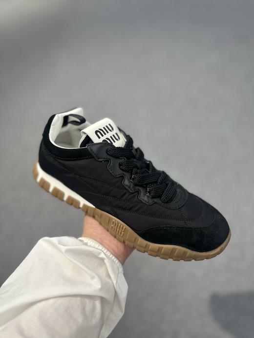 女款运动鞋he017 商品图0