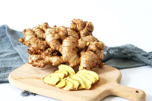 【云南高原小黄姜】姜中“王者”👍  药食同源的养生姜，金黄肉质+肉质紧实饱满、姜丝细腻、味浓辛辣，非常适合去腥提味‼️-DHJ 商品图4