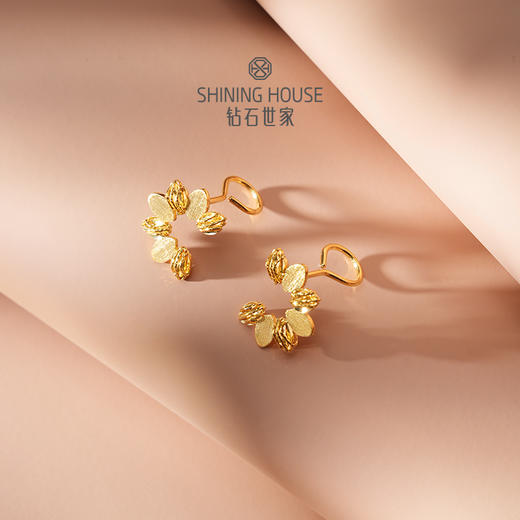 【计价黄金】【现货】钻石世家  西西里系列 5G意大利手工编织工艺黄金 足金黄金耳环【黄金产品不支持7天无理由退换货（3天内发货）】（约2.9克） 商品图6