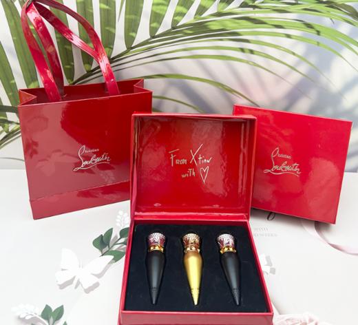 【叮咚～幸福来敲门】克里斯提鲁布托丝绒哑光唇膏套装迷你装1.8g*3支#柔雾哑光001M路铂廷红#柔雾哑光013M 玫瑰豆沙#柔雾哑光004M 姨妈桃红 商品图1