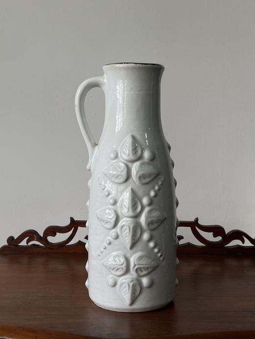 西德Carsten Tonnieshof白色手工花瓶 浮雕单耳 B0294 商品图1