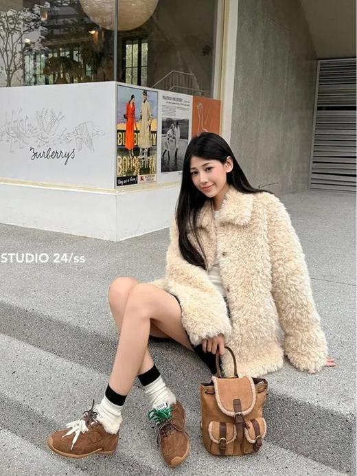 【首发立减10元】2025新款秋冬女款平底德训鞋 羊毛内里加绒 保暖百搭美拉德秋冬休闲鞋通勤运动两不误【鸳鸯鞋带】 商品图8