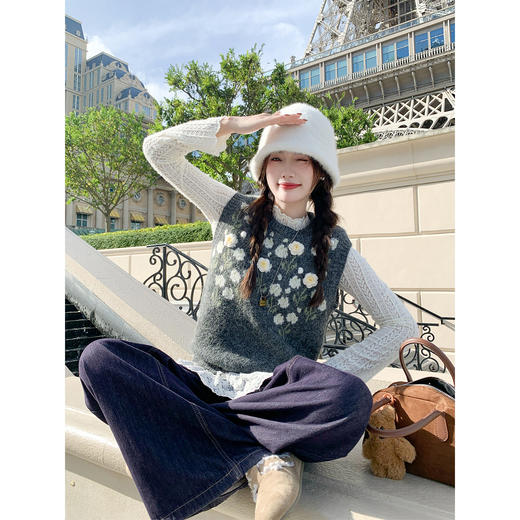 【149元任选2件】现货！ 韩系刺绣针织马甲 商品图1