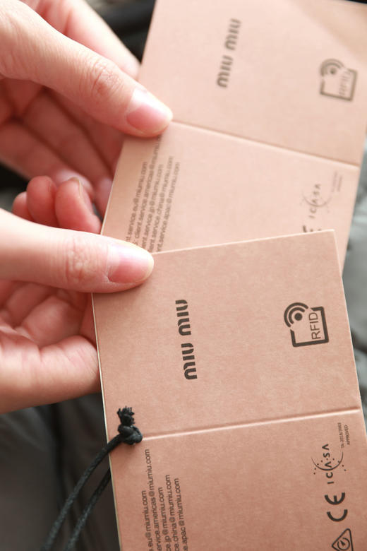 排骨羽绒服，连帽+立领一起。胸口小标衍缝填充式羽绒外套C120968 商品图2