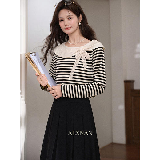 鹿向南「奥利奥奶盖」黑白条纹长袖T恤女秋新款法式显瘦正肩上衣L559112-1 商品图2