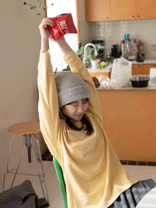 步履不停/5D16102C/绣花圆领长袖T恤 商品图0